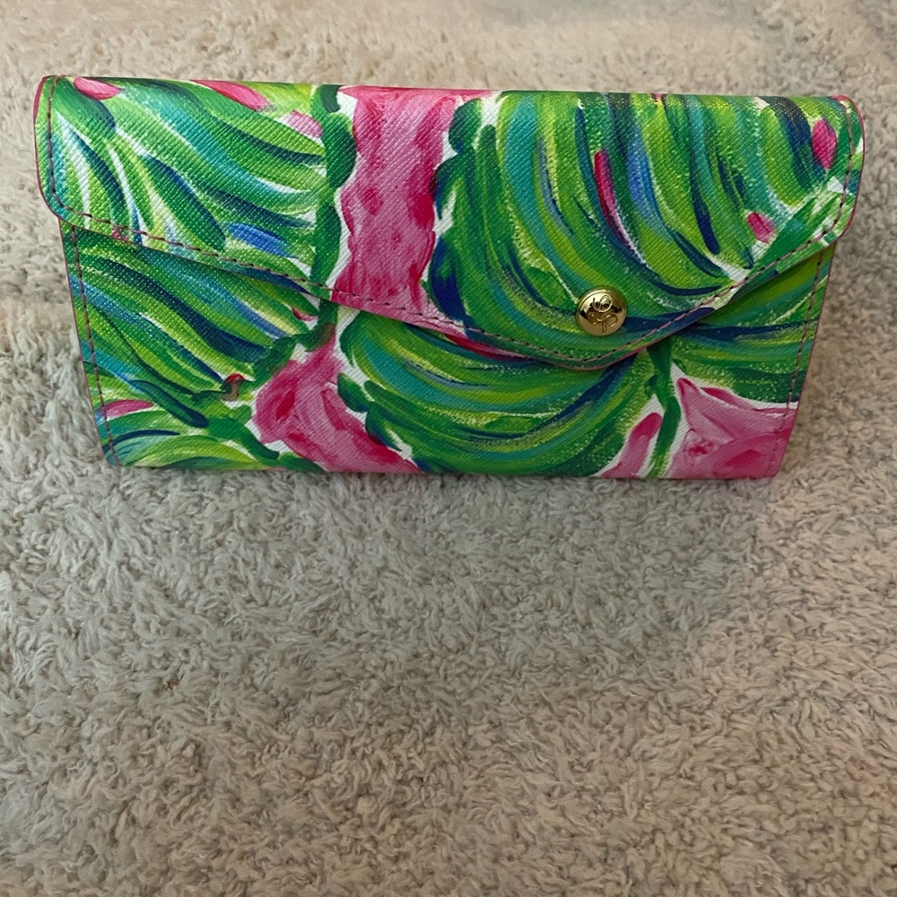 Lilly Pulitzer sun glass case
